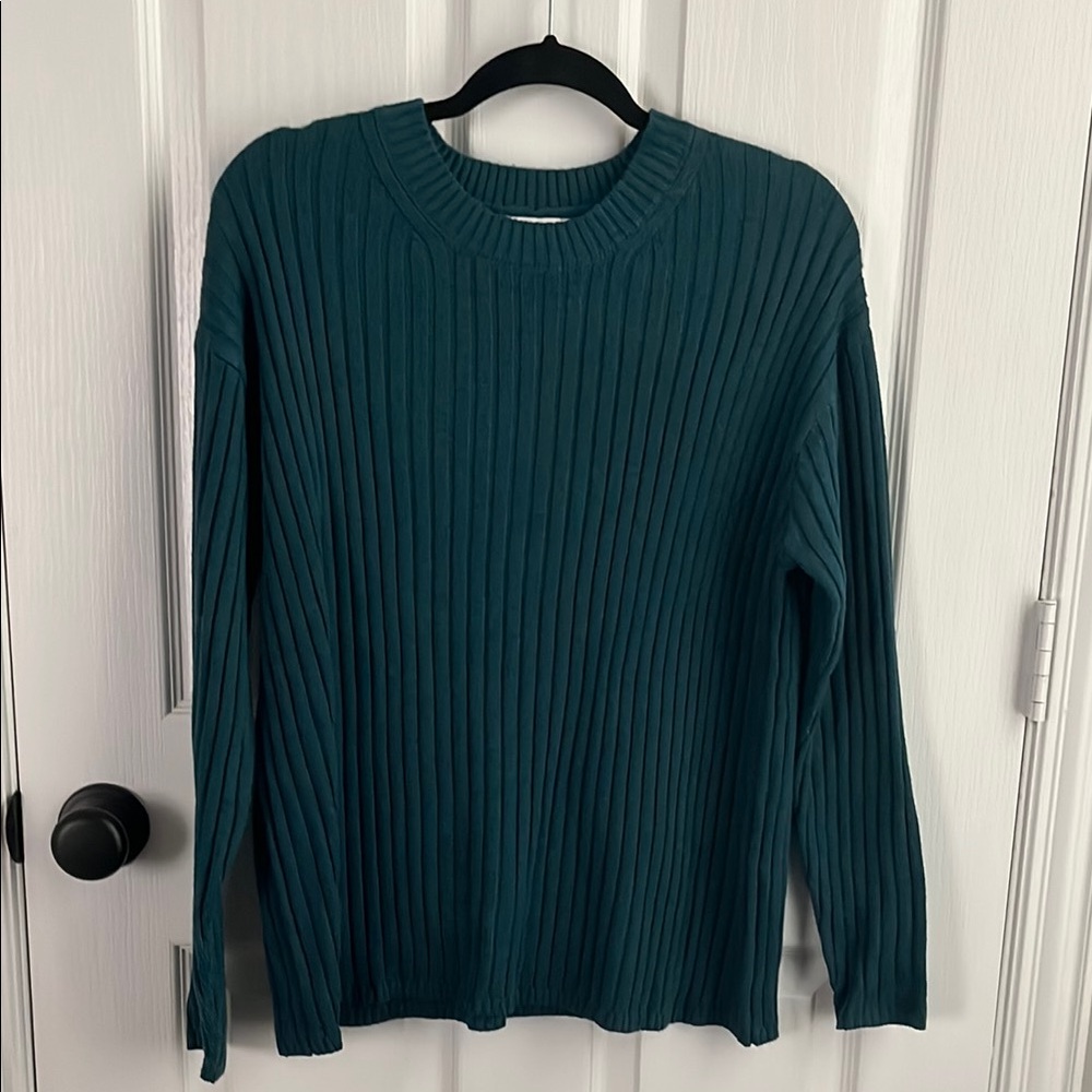 JESSICA SIMPSON Teal Long Sleeve Sweater
